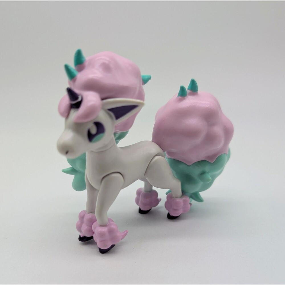 GALARIAN PONYTA Pokemon 3.5" Figure Articulated Toy Wicked Cool Toys